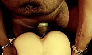 राक्षस गुदा के साथ,  ...