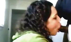 गोरा लड़की कठिन काला ...